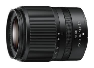 NIKKOR Z DX 18-140mm f/3.5-6.3 VR | Univerzální objektiv se zoomem